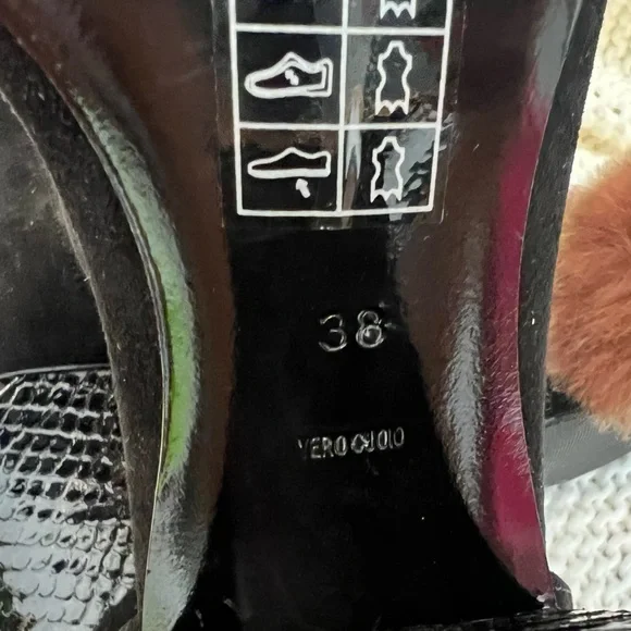 ALEXANDER WANG Abby suede and fur sandals - Picture 7 of 8